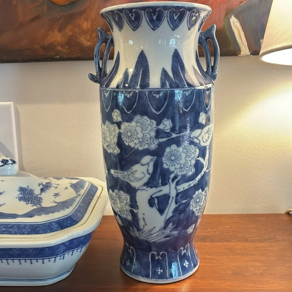 Blue and White Oriental Porcelain Vase - Picture 2 of 9